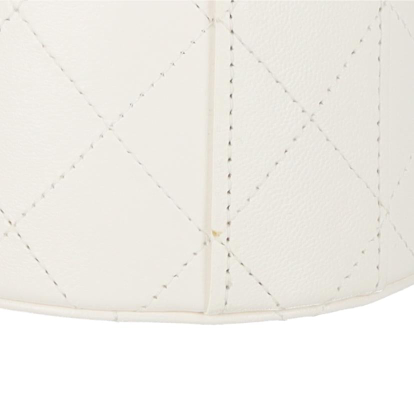 CHANEL シャネル/ココマークラウンドチェーンショルダー/ホワイト//311*****/ABランク/75