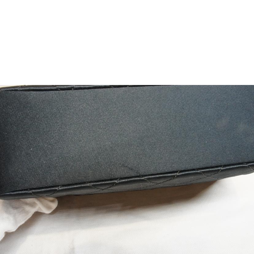 CHANEL シャネル/サテン地マトラッセチェーンショルダーミニ//136****/ABランク/92