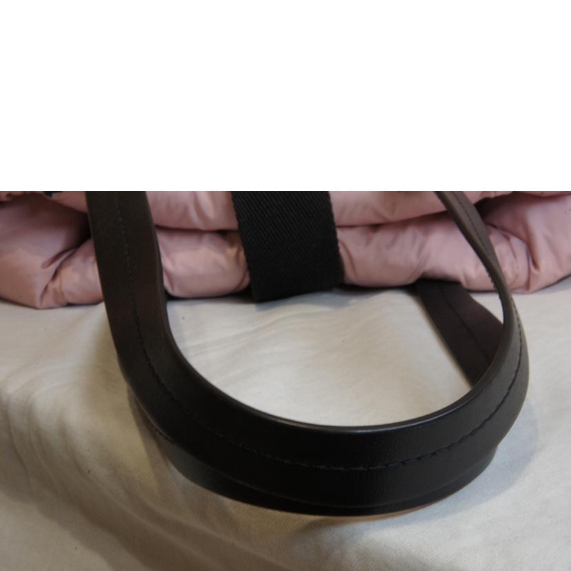 MONCLER モンクレール/XANDER TOTE SMALLキルティングダウンバッグピンク//Aランク/92