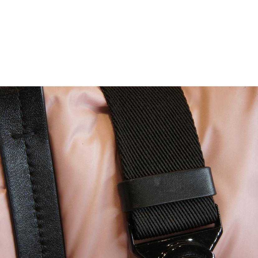MONCLER モンクレール/XANDER TOTE SMALLキルティングダウンバッグピンク//Aランク/92