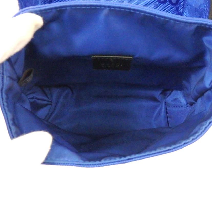 GUCCI グッチ/オフザグリッドショルダー /643858//493***/Aランク/25