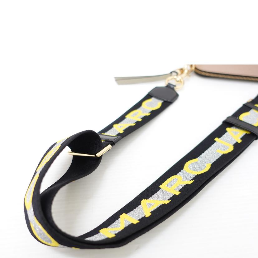 MARC JACOBS マークジェイコブス/スナップショット/ショルダー/ベージュ//ABランク/88