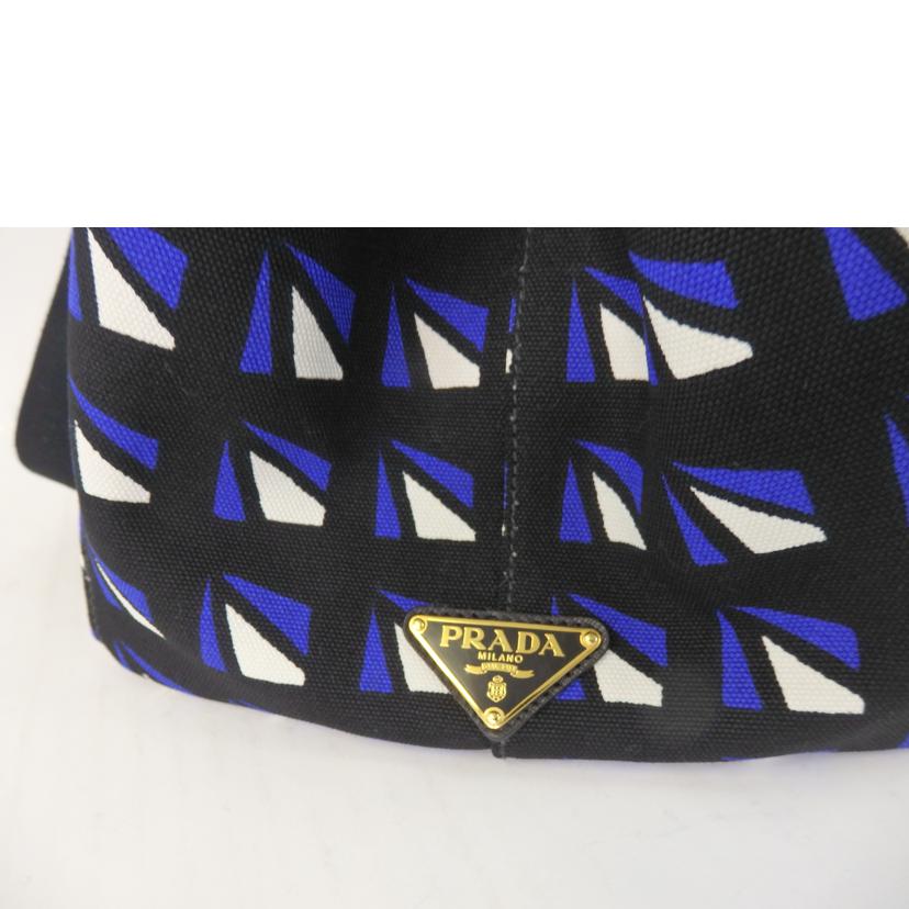 PRADA プラダ/カナパ2wayバッグ/幾何学模様/白×青×黒/B2642B//14/*/Aランク/84