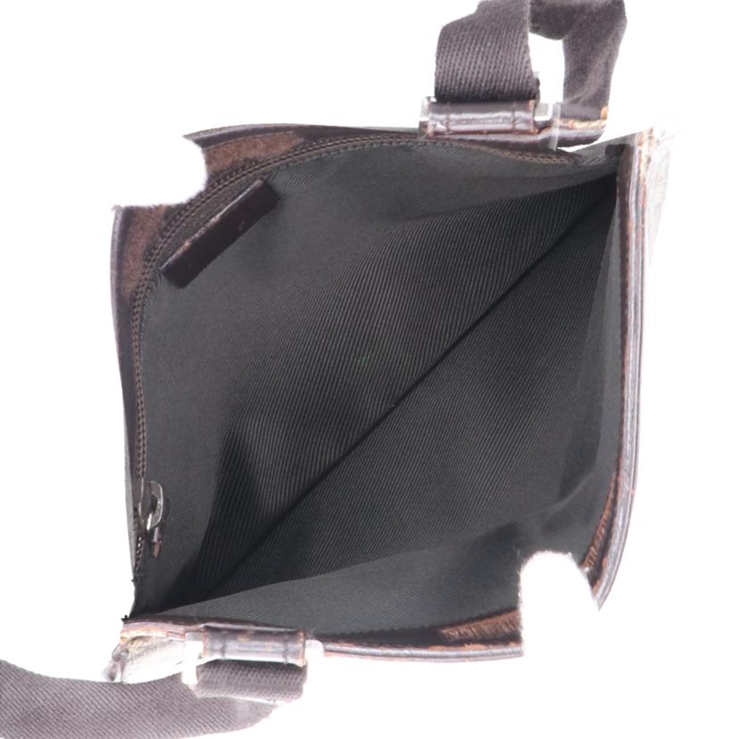 GUCCI グッチ/GGキャンバス/ショルダーバック/27639//200***/Bランク/07