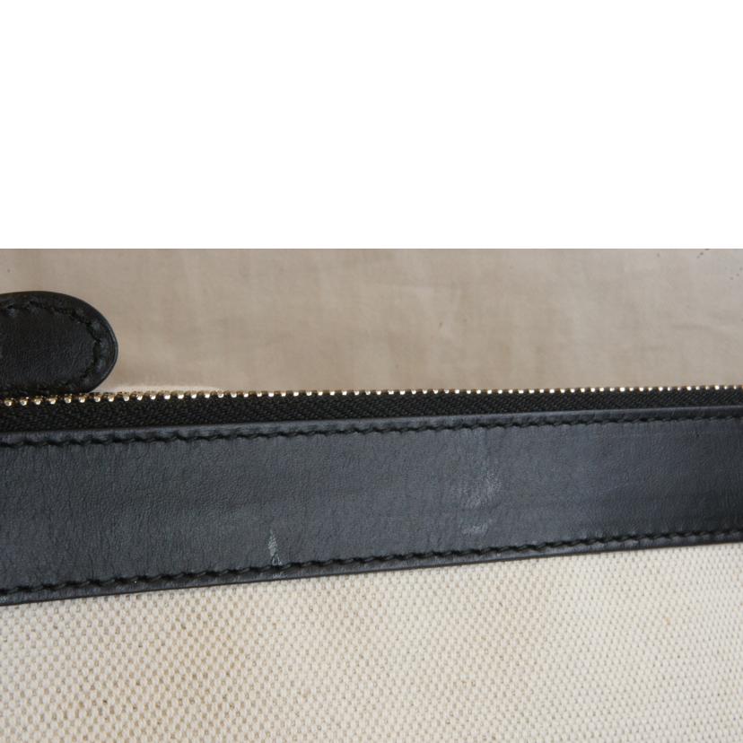 BALENCIAGA バレンシアガ/ネイビークリップクラッチバッグ/420407//Aランク/92