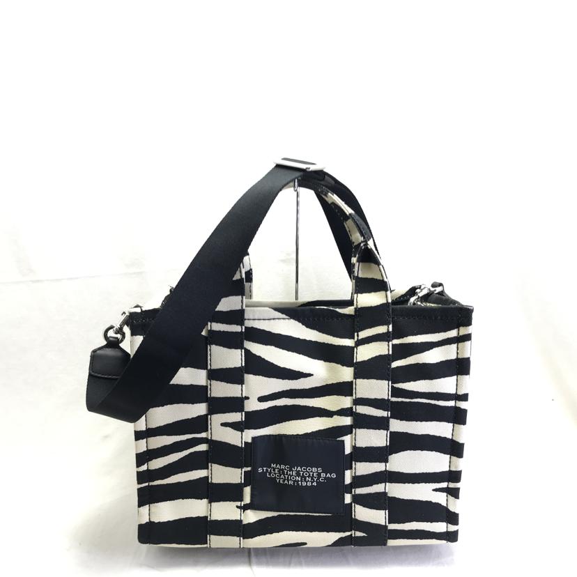 MARC JACOBS マークジェイコブズ/トートバッグ ホワイト×ブラック//ABランク/51