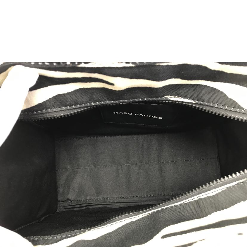 MARC JACOBS マークジェイコブズ/トートバッグ ホワイト×ブラック//ABランク/51