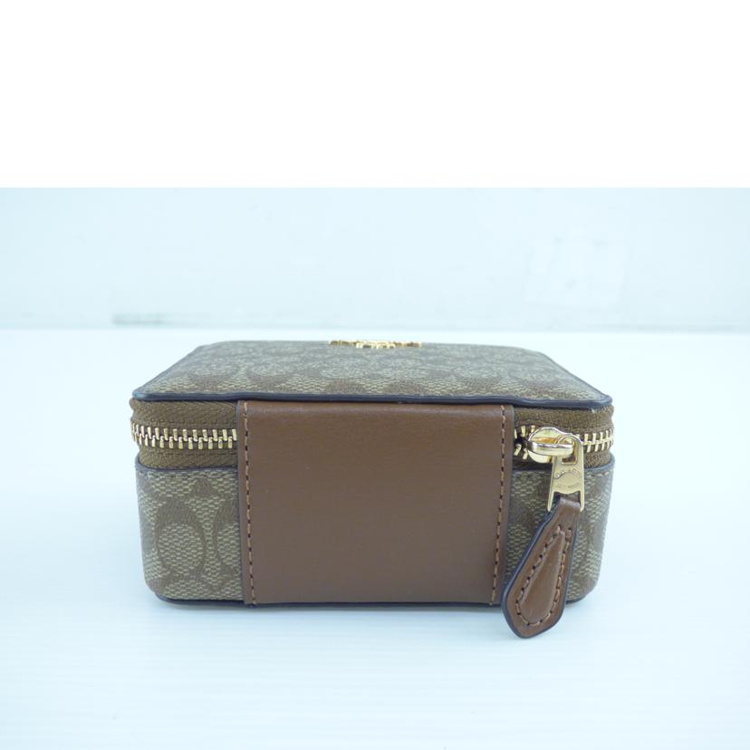 COACH コーチ/ジュエリーケース/CF825//H22**/Aランク/64