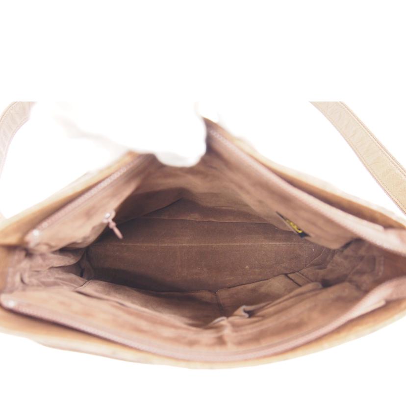 JRA ジェーアールエー/JRA オーストリッチ革ショルダー//-/Aランク/71