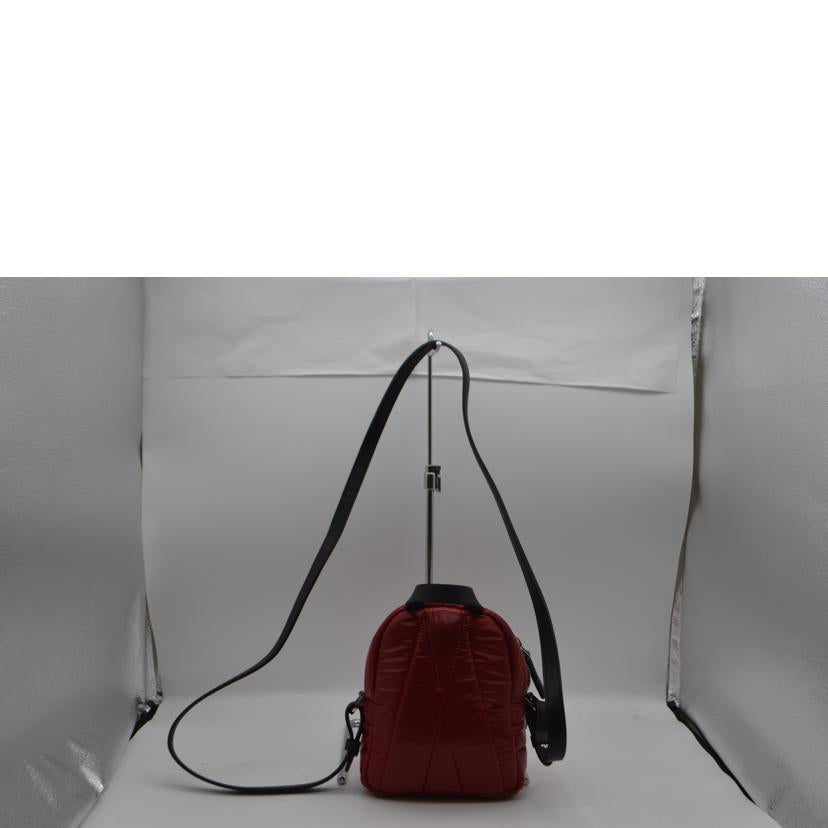 MONCLER モンクレール /キリアPM/レッド×ピンク/D209A0065800 68950//XCO*********/ABランク/89