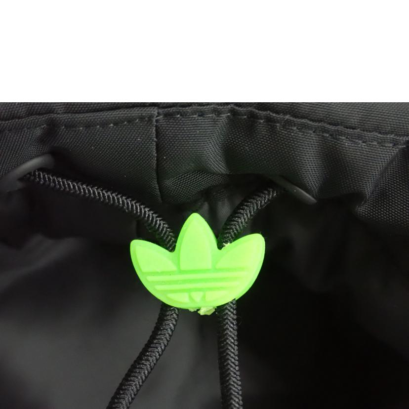 adidas アディダス/★adidas グラフィックパデットJKT/GT6721//O/ABランク/62
