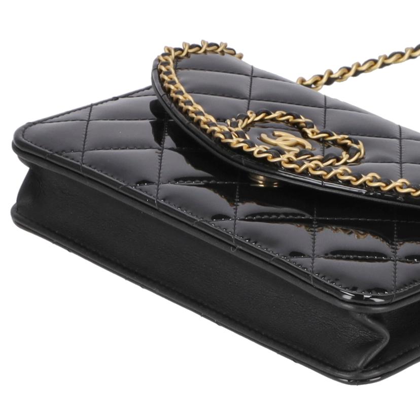 CHANEL シャネル/マトラッセパテントハートチェーンショルダー/エナメル/AP4900//CP4*****/Aランク/75