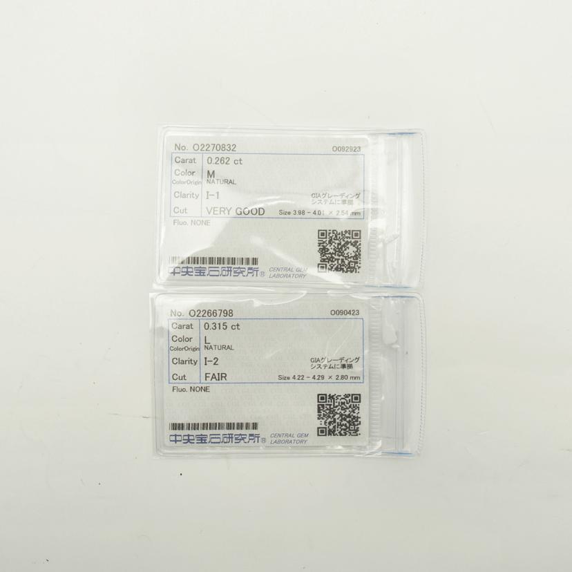 / K18ダイヤピアス0.262/0.315ct ソ//Aランク/05