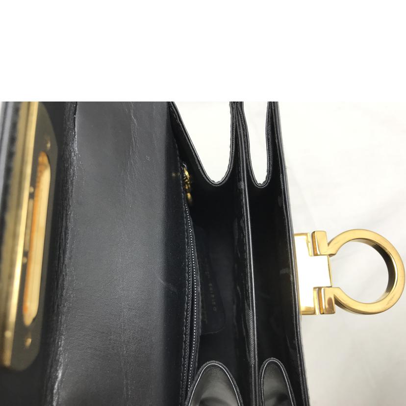 ferragamo フェラガモ/ガンチーニ2wayハンドバッグ/0212193//Bランク/51