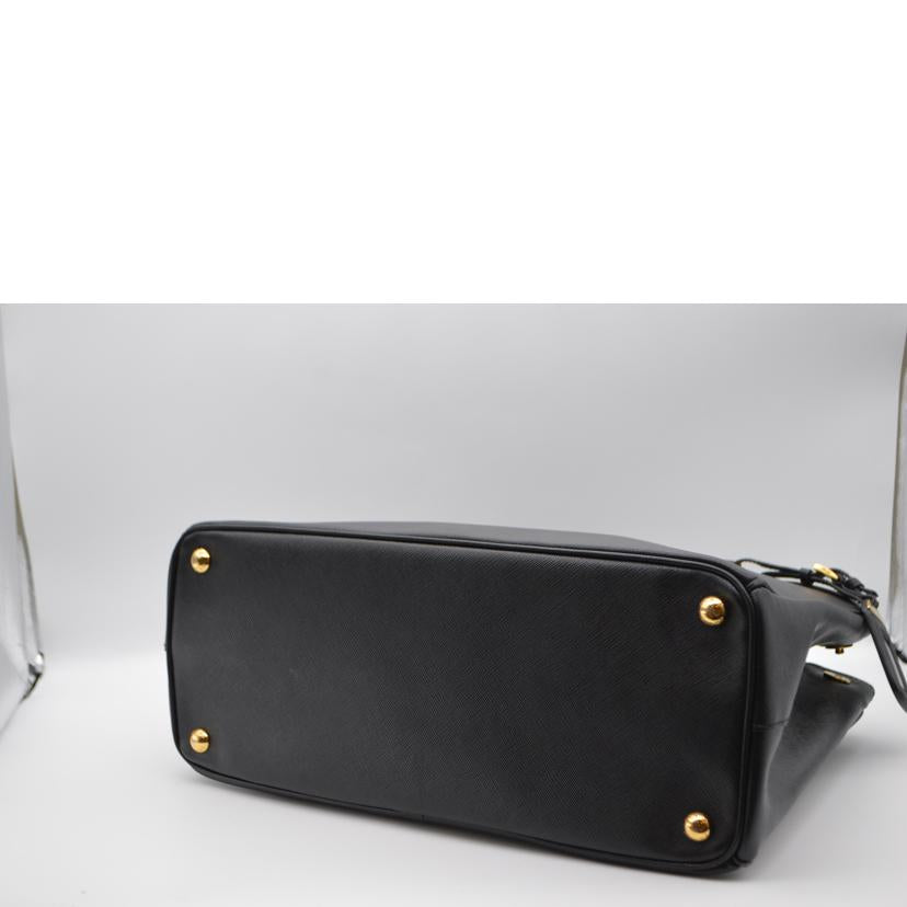 PRADA プラダ/サフィアーノルクスレザーハンド/ネロ/BN2402//103/Aランク/89