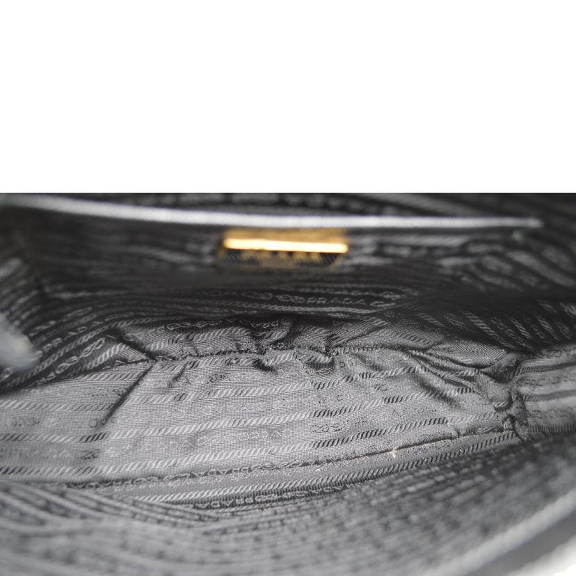 PRADA プラダ/サフィアーノルクスレザーハンド/ネロ/BN2402//103/Aランク/89