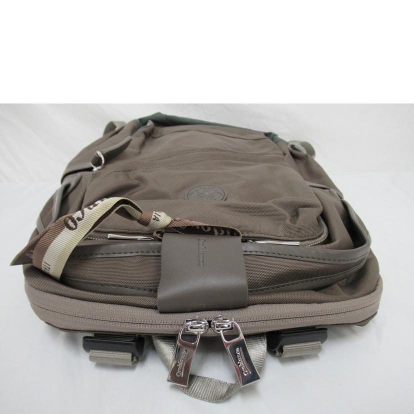 Orobianco オロビアンコ/リュック/ベージュ&グリーン//Aランク/63