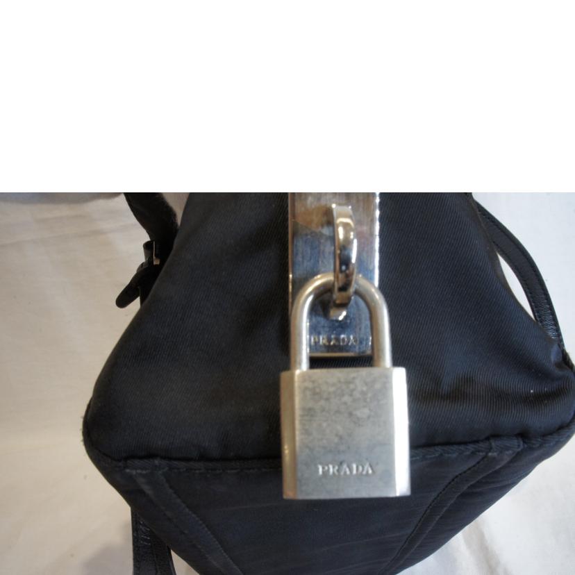 PRADA プラダ/EVENING TRIANGL ビジューナイロンミニハンド/BN1145//31/Aランク/92