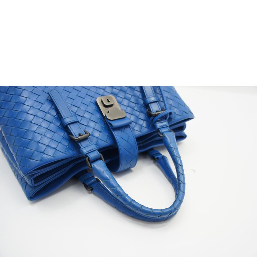 BOTTEGA VENETA ボッテガヴェネタ/イントレチャートレザーハンドバック/ブルー//ABランク/75