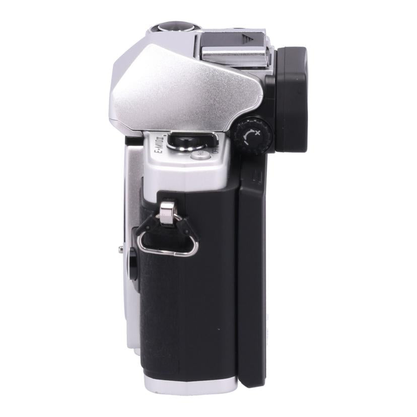 OLYMPUS オリンパス /ミラーレス一眼 ダブルズームキット/E-M10 MarkII EZダブルズームキット//BHKA71329/Bランク/85