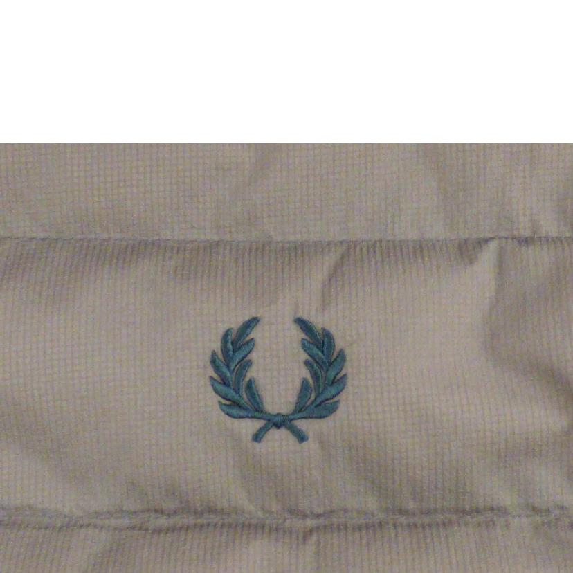 FREDPERRY フレッドペリー/ダウンジャケット/J8553//Aランク/64