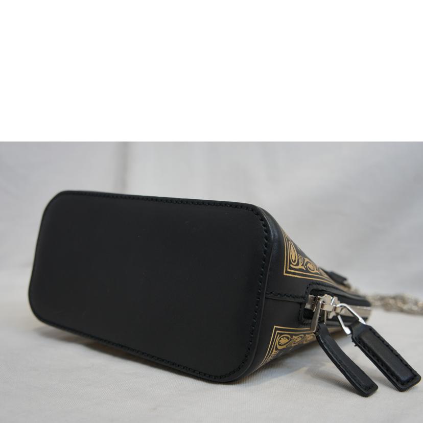 GUCCI グッチ/GUCCYプリントチェーンショルダー/511189//467***/Aランク/92