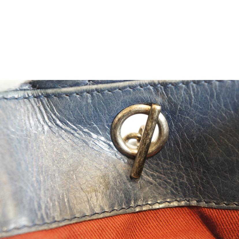 CHANEL シャネル/マトラッセチェーントートネイビー//205*****/Bランク/92