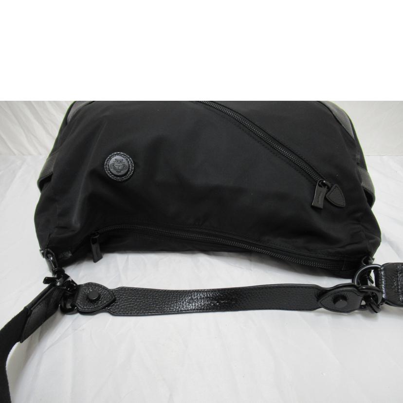 Orobianco/ナイロンショルダーバッグ/黒//Bランク/63