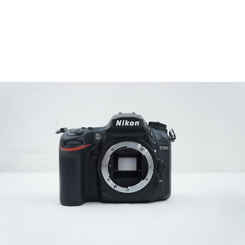 Nikon ニコン/デジタル一眼/D7200/D7200//2036808/ABランク/67