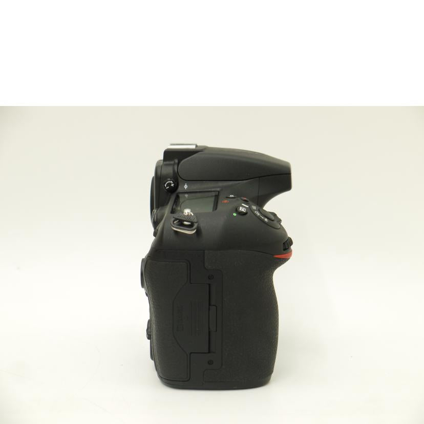 Nikon ニコン/デジタル一眼レフカメラ ボディ/D810//2051248/Aランク/69