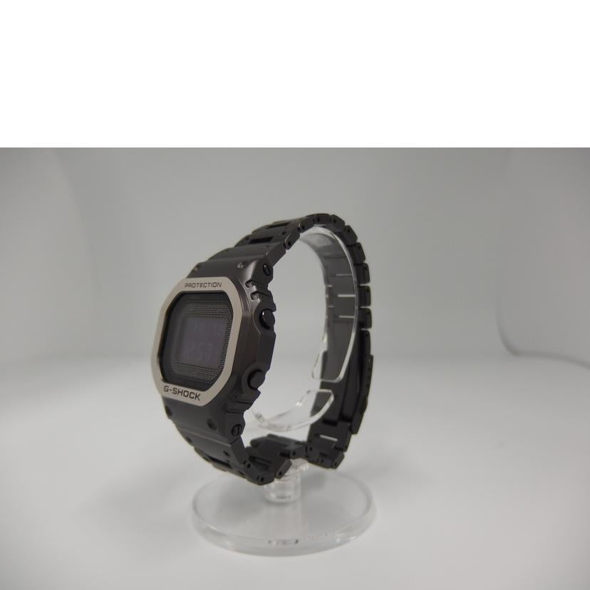 CASIO/G-SHOCK/フルメタル/電波ソーラー/GMW-B5000//201*****/ABランク/82