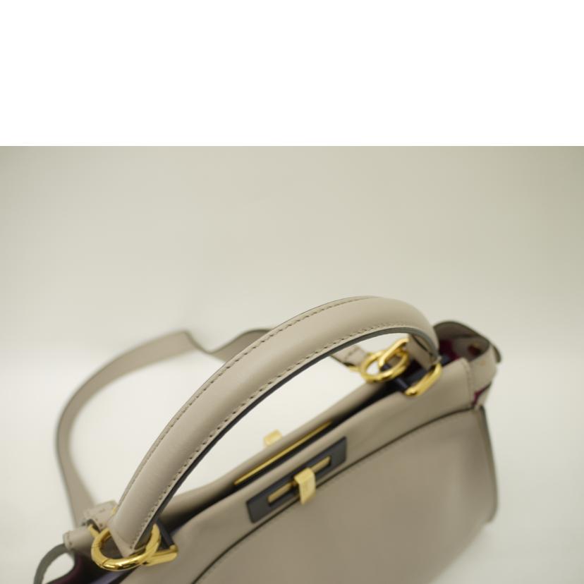 FENDI フェンディ/ピーカブーミディアム2wayハンド/グレージュ系/8BN290 3ZN//Aランク/69