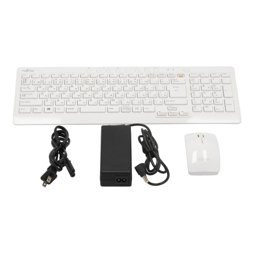 FUJITSU FUJITSU/タブレットPC/FMVG77TW//R5280006/Bランク/62