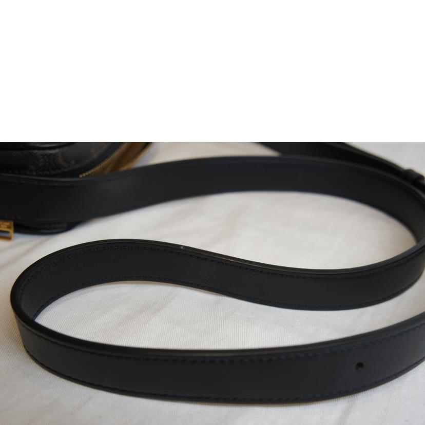 CELINE セリーヌ/PVCトリオンフショルダーバッグ//U-C******/Aランク/92