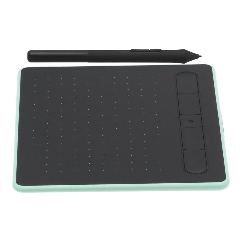 Wacom ワコム /ペンタブレット/Intuos Small ワイヤレス/CTL-4100WL/E0//0GH00S1004057/Bランク/01