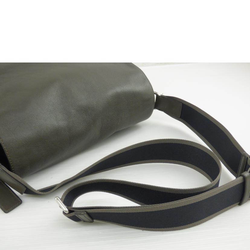 COACH コーチ/レザーショルダーバッグ/F70555//J12**/Bランク/64