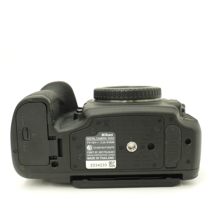 Nikon ニコン/デジタル一眼レフカメラ ボディ/D850//2034235/ABランク/69