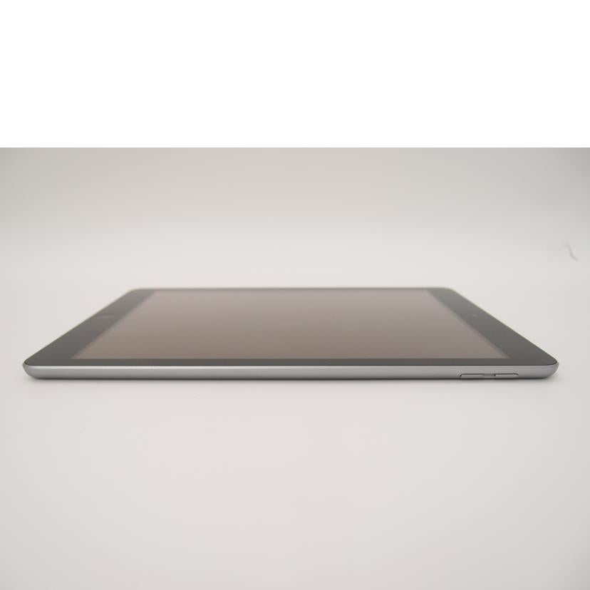 Apple アップル/iPad 第6世代 Wi-Fiモデル/タブレットPC/MR7F2J/A//DMPXVAT0JF8J/Aランク/69