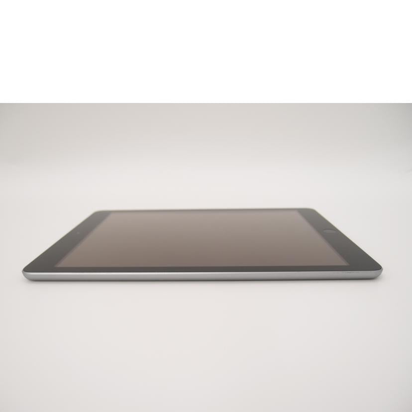 Apple アップル/iPad 第6世代 Wi-Fiモデル/タブレットPC/MR7F2J/A//DMPXVAT0JF8J/Aランク/69