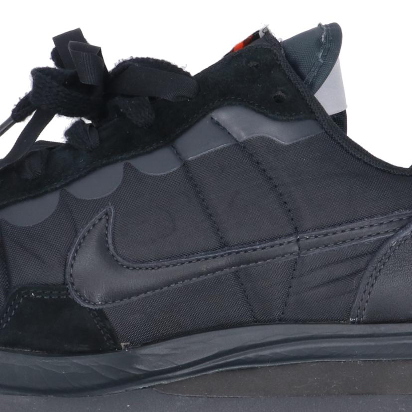 sacai × NIKE sacai × NIKE/sacai×NIKE ヴェイパーワッフル/DD1875-001//00194958460853/Bランク/85