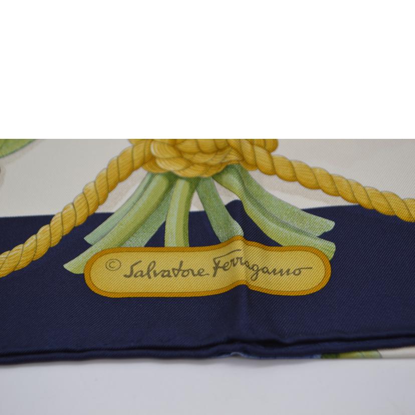 Ferragamo フェラガモ/フェラガモサマーフラワーシルクスカーフ//Aランク/89