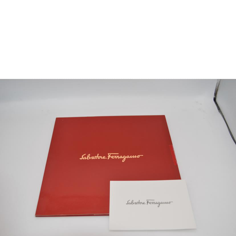 Ferragamo フェラガモ/フェラガモサマーフラワーシルクスカーフ//Aランク/89