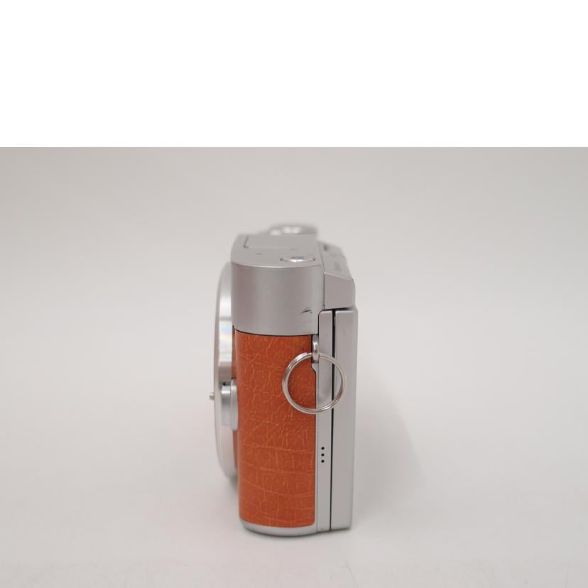 Panasonic パナソニック/ミラーレス一眼レフカメラ ボディ/LUMIX DC-GF9//WF7HA004528/ABランク/69