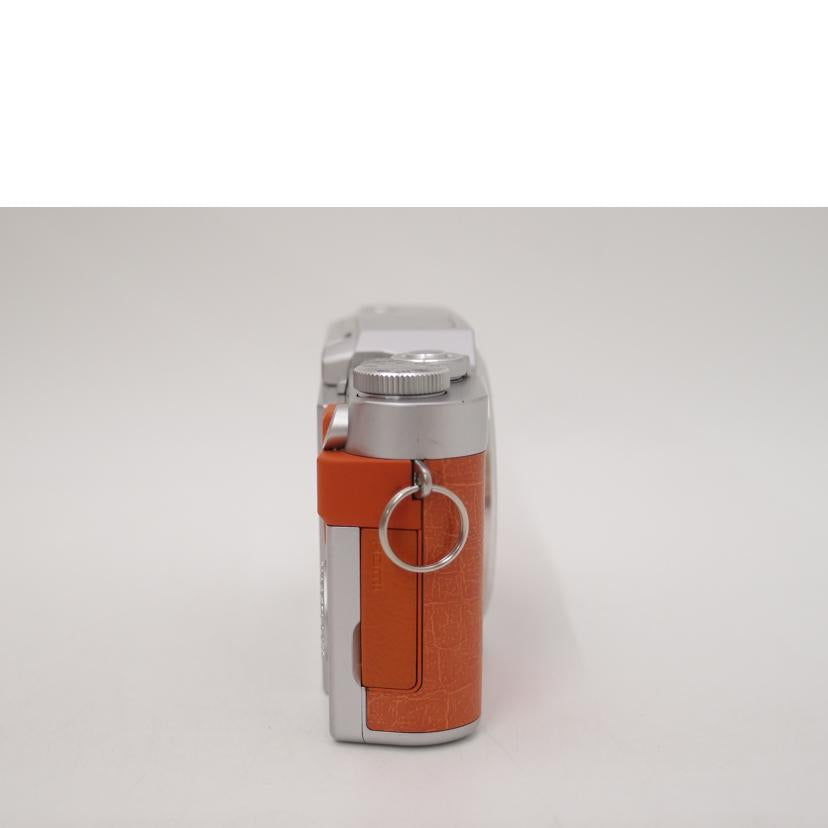 Panasonic パナソニック/ミラーレス一眼レフカメラ ボディ/LUMIX DC-GF9//WF7HA004528/ABランク/69