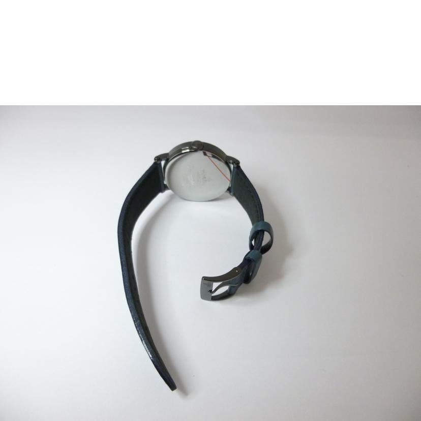 Vivienne W. ヴィヴィアンウエストウッド/FOLLOW THE STARS/クォーツ/VW24D9-64//S82**/SAランク/88