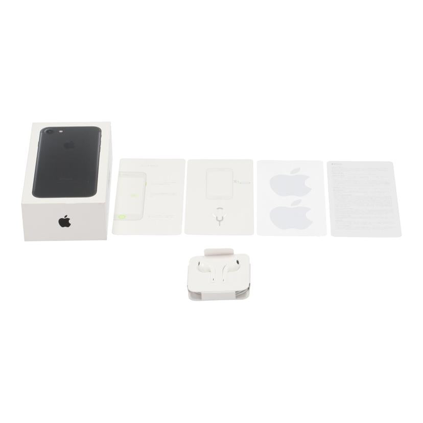 Apple docomo アップル /iPhone 7 32GB/MNCE2J/A//F17TLJ97HG7X/Bランク/05