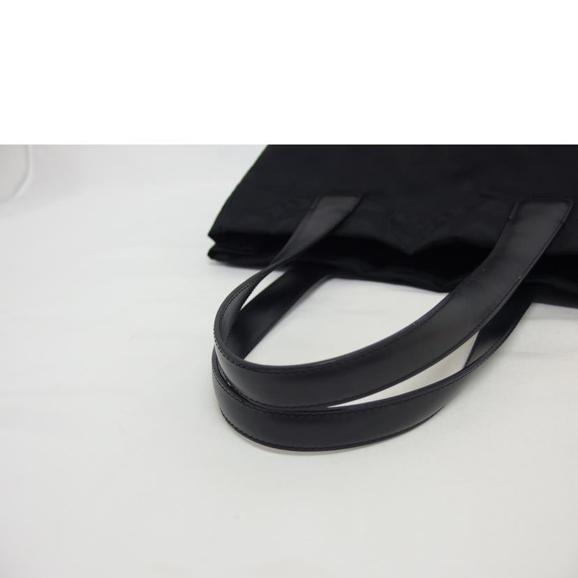 CHANEL シャネル/ニュートラベルライントートMM/ブラック/ A15991//104*****/Aランク/18