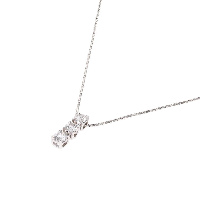 / K18WGダイヤネックレス0.645ct//Aランク/05
