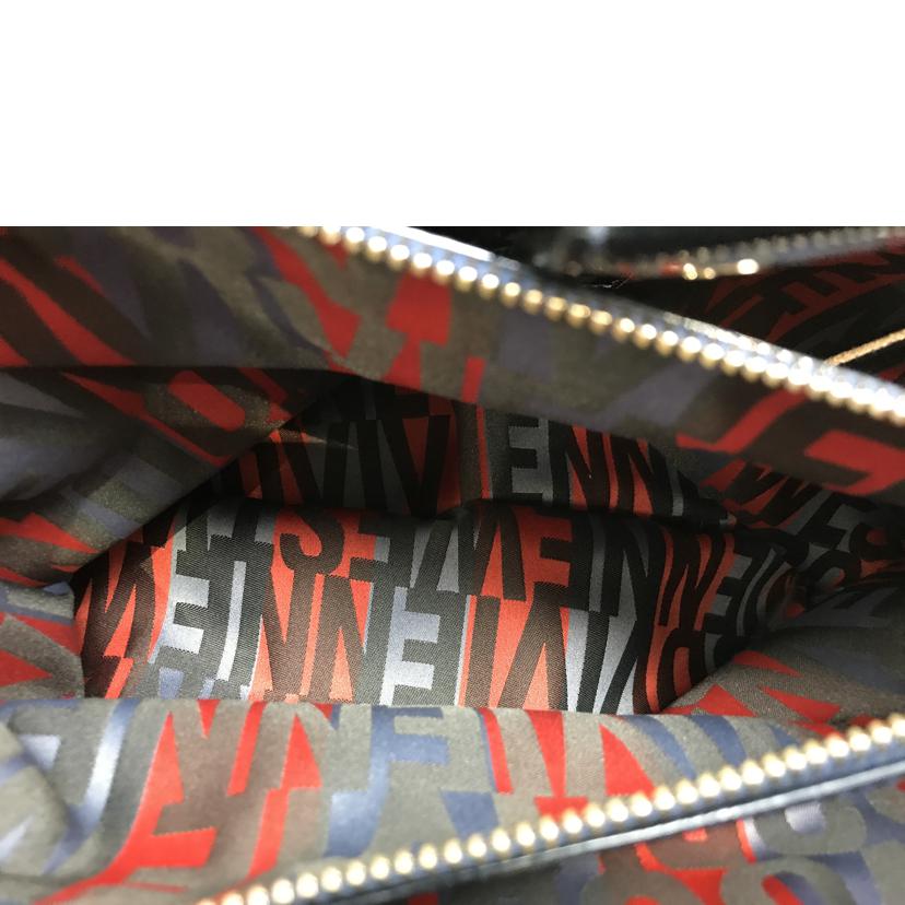 VIVIENNE WESTWOOD ヴィヴィアンウエストウッド/エナメルショップバック/NB4045//Bランク/51
