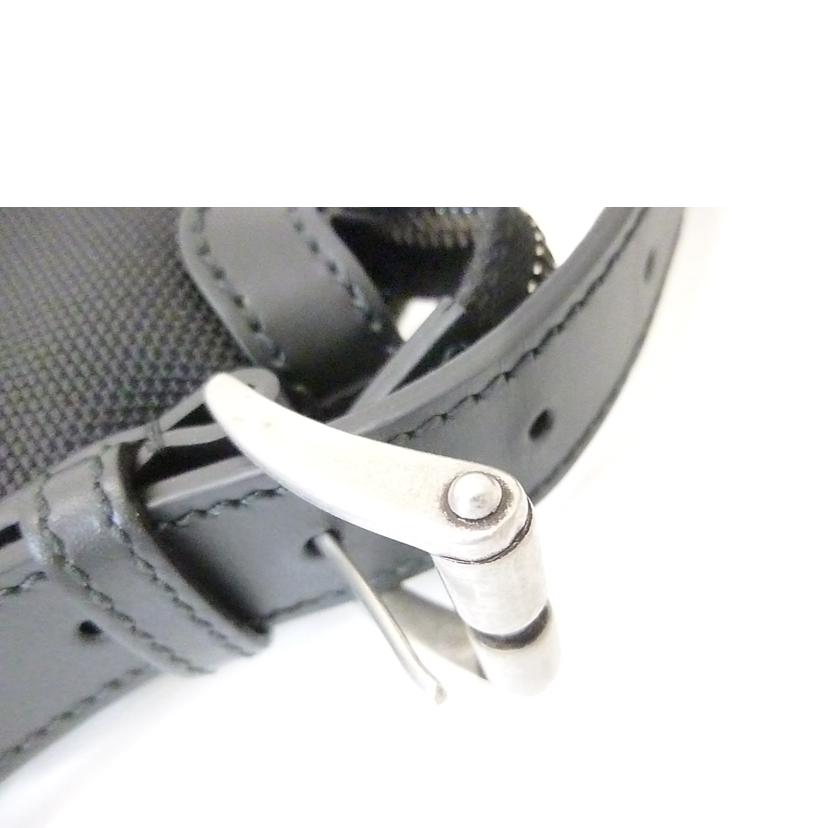 GUCCI グッチ/シェリーラインキャンバスレザーショルダーバッグ/631199//527***/ABランク/88